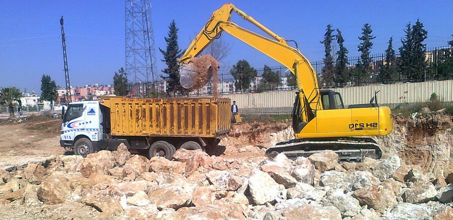 Kıskaçlı Hafriyat Kovası Ne İşe Yarar?