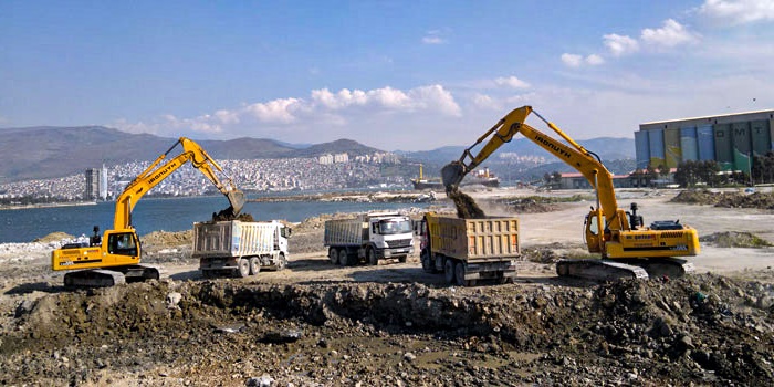 Kıskaçlı Hafriyat Kovası