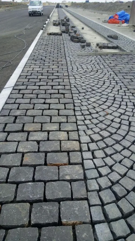 Küp taş döşeme detayları üreticiden